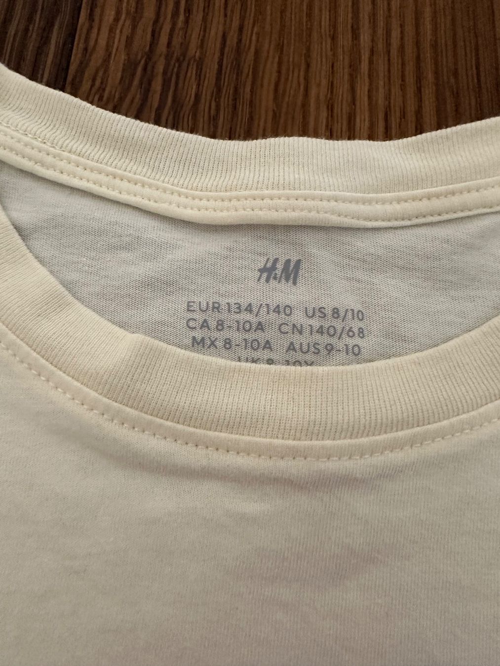 H&M Camicette, T-shirt & Top: T Shirt Grösse 134/140 – Usato da Brunnen venduto da annitime 1