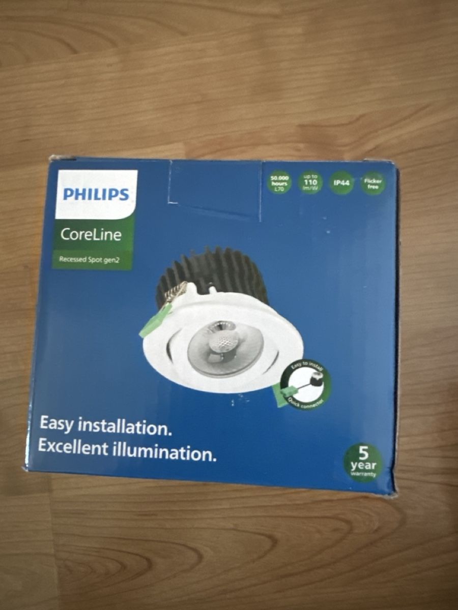 Philips Lampade: Philips CoreLine Spot Lampe – Nuovo e nell'imballaggio originale da bern venduto da ibr_c7k2 1