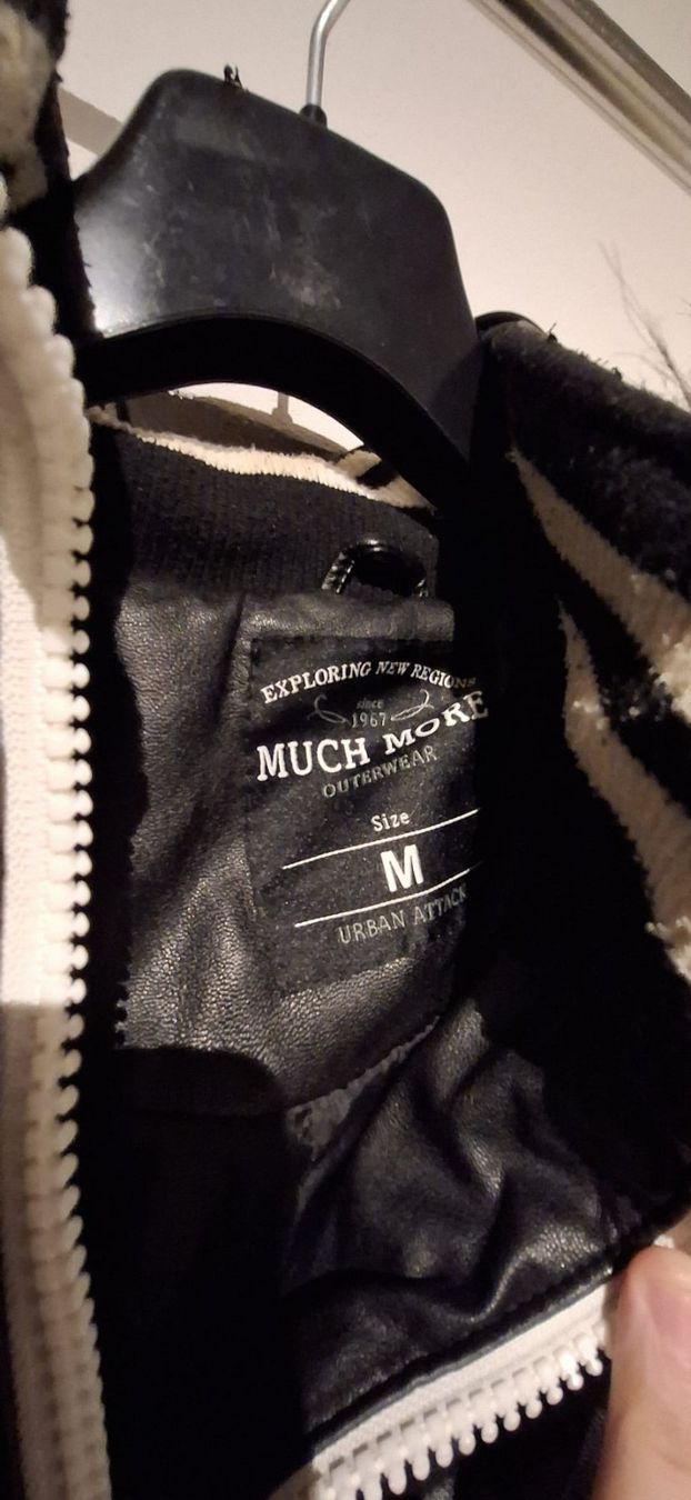 Giacche: Jacke – Usato da Adlikon venduto da SkodaFabia92 2