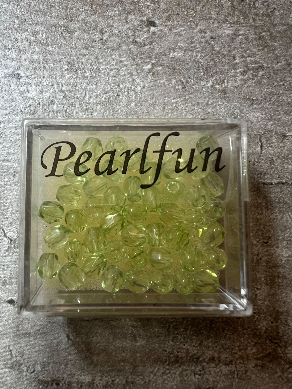 Perle (finte): Glasschliffperle - 4 mm (neu) – Nuovo (secondo la descrizione) da Stein AG venduto da Anastasia_Asya