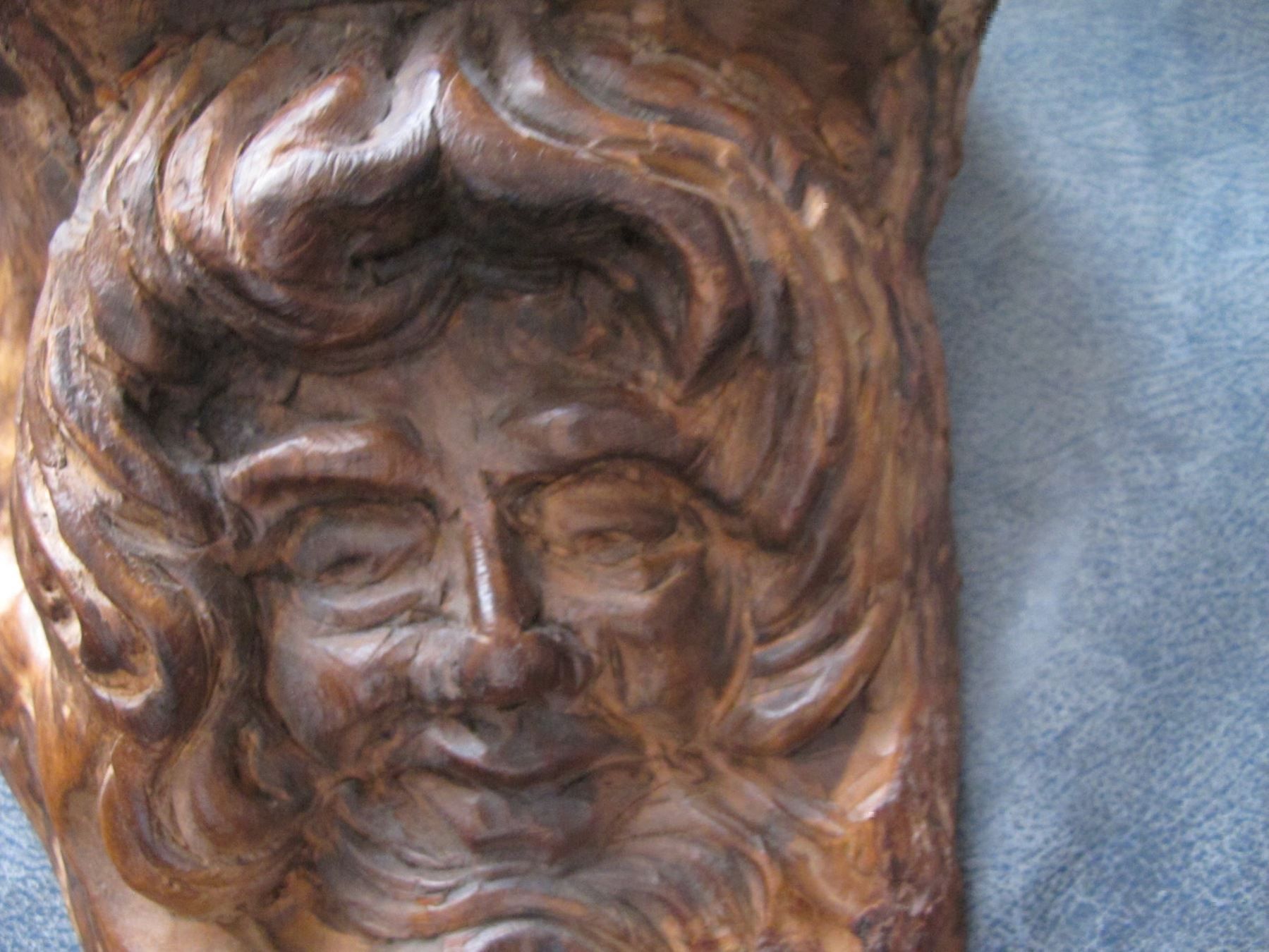 Sculptures & Statues: Wunderschöne alte Holzschnitzerei – D'occasion à Löhningen par Chimae67