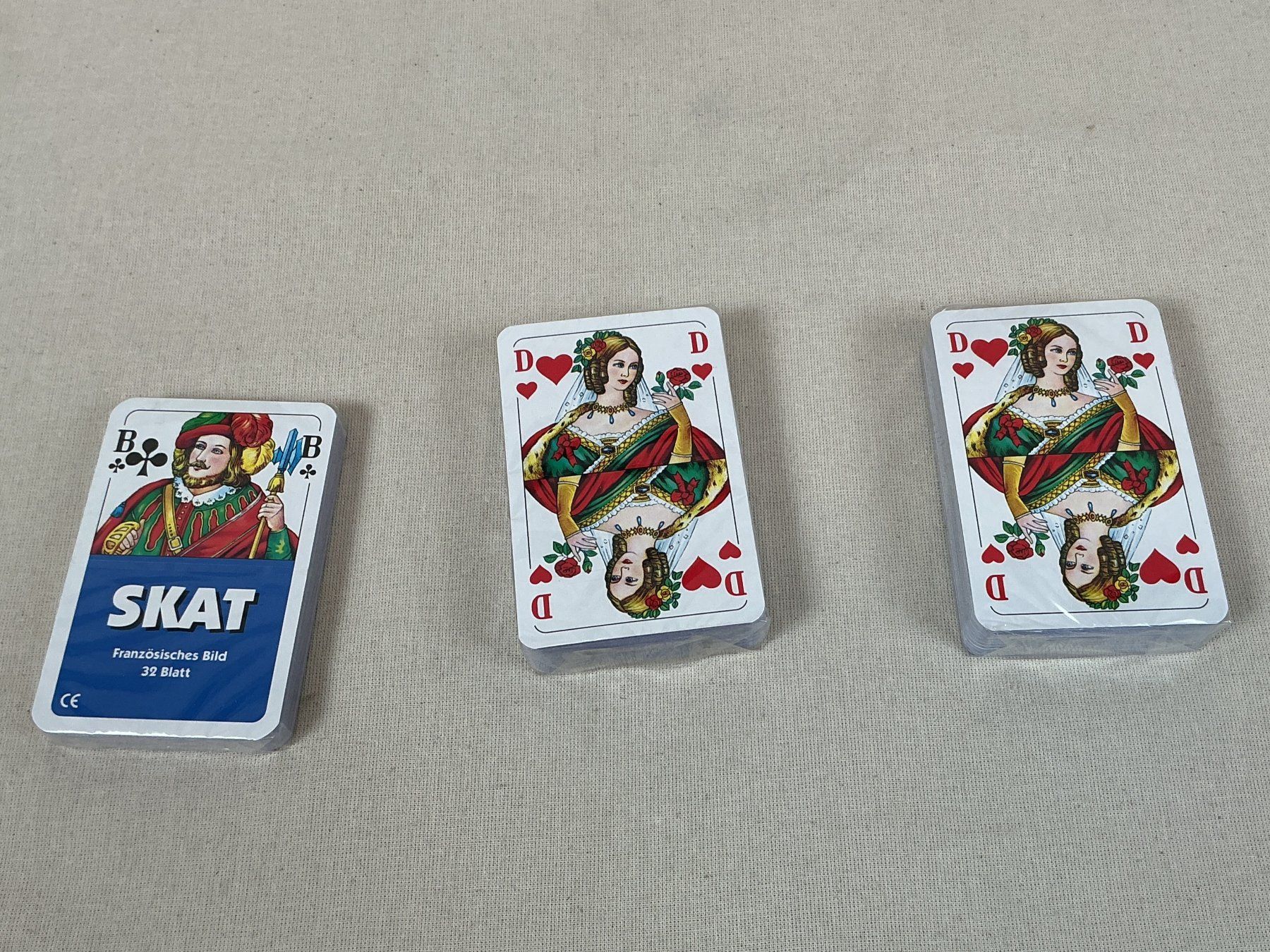 Giochi: Spielkarten- und Würfelspiel – Usato da Richterswil venduto da Restwert_Richterswil 2