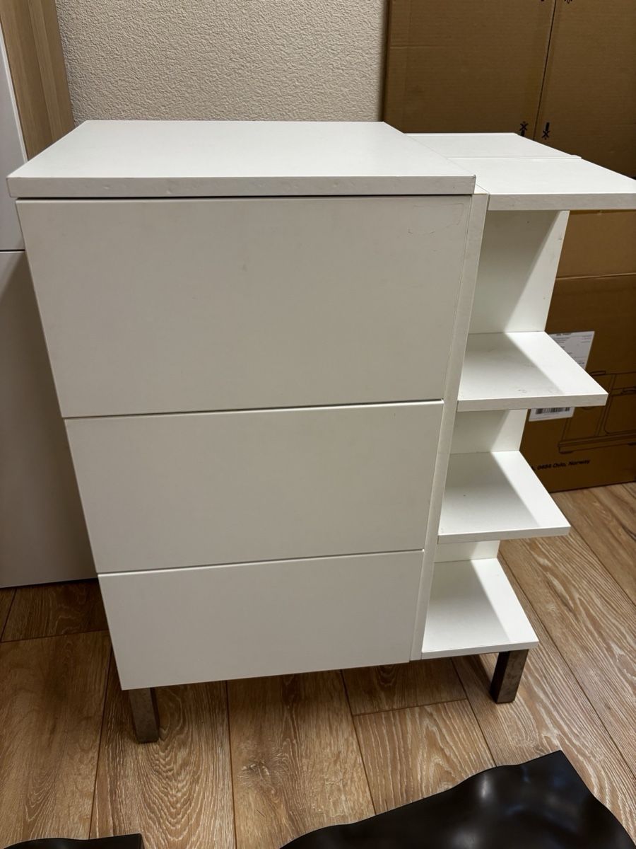 Ikea Cassettiere: Kommode weiss mit Fächern und Schubladen gebraucht – Usato da Obfelden venduto da idefix0 1
