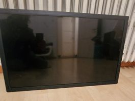 NEC MultiSync V323-2 LCD Monitor