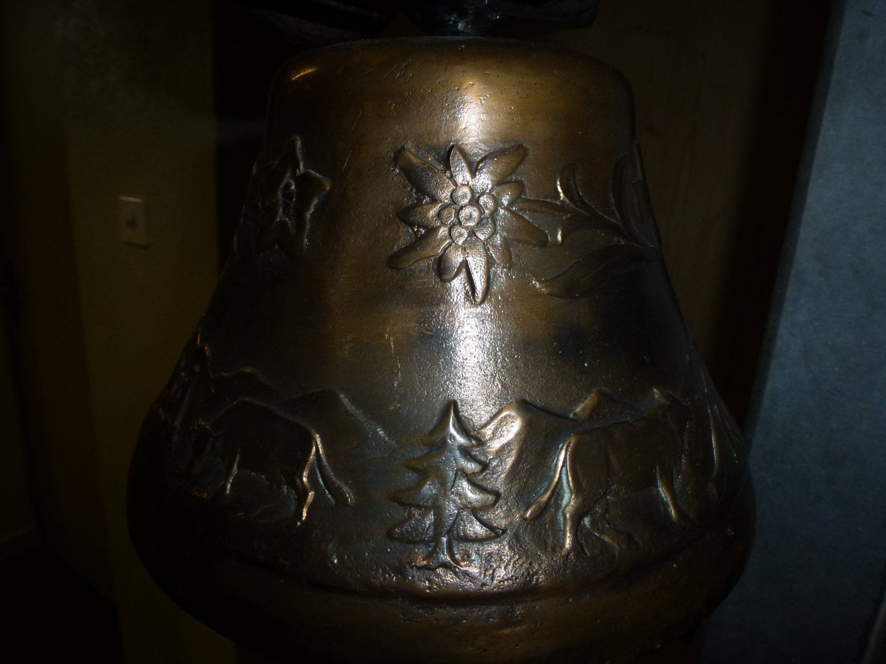 Campanacci mucche: Super schöne Glocke – Usato da Bürglen UR venduto da daisyxy5 4
