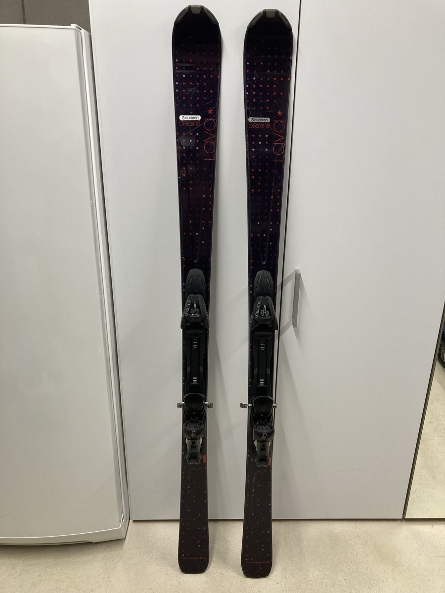 Salomon Skis: Ski Salomon 167 cm – D'occasion à Rickenbach ZH par Vanijo