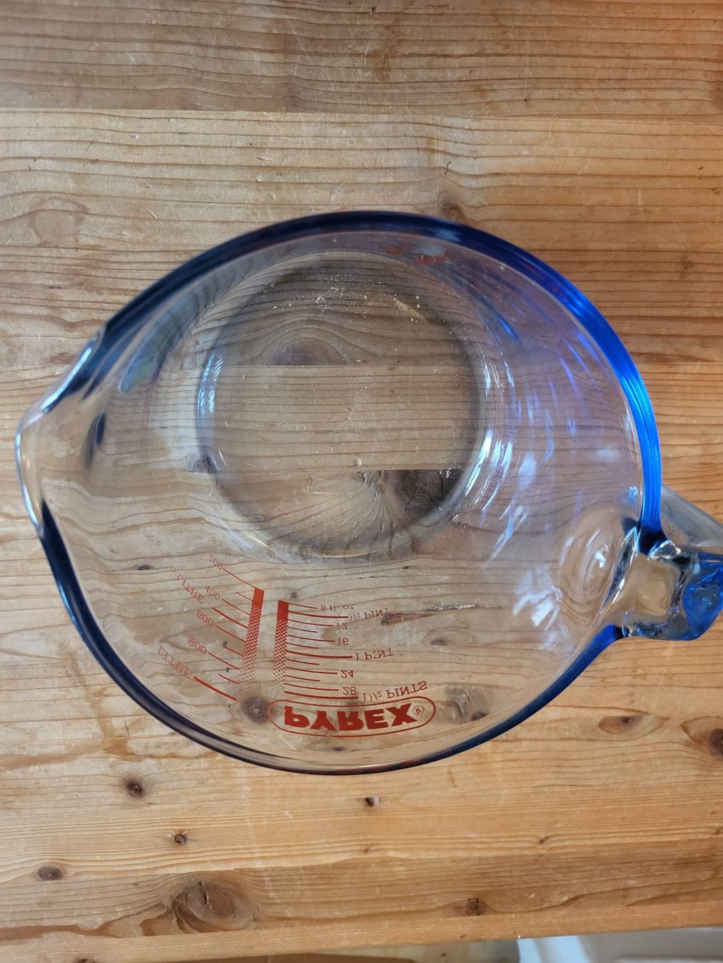 Bicchieri: Grosser Masskrug von Pyrex aus Glas – Usato da Guggisberg venduto da Aegertenlehn 1