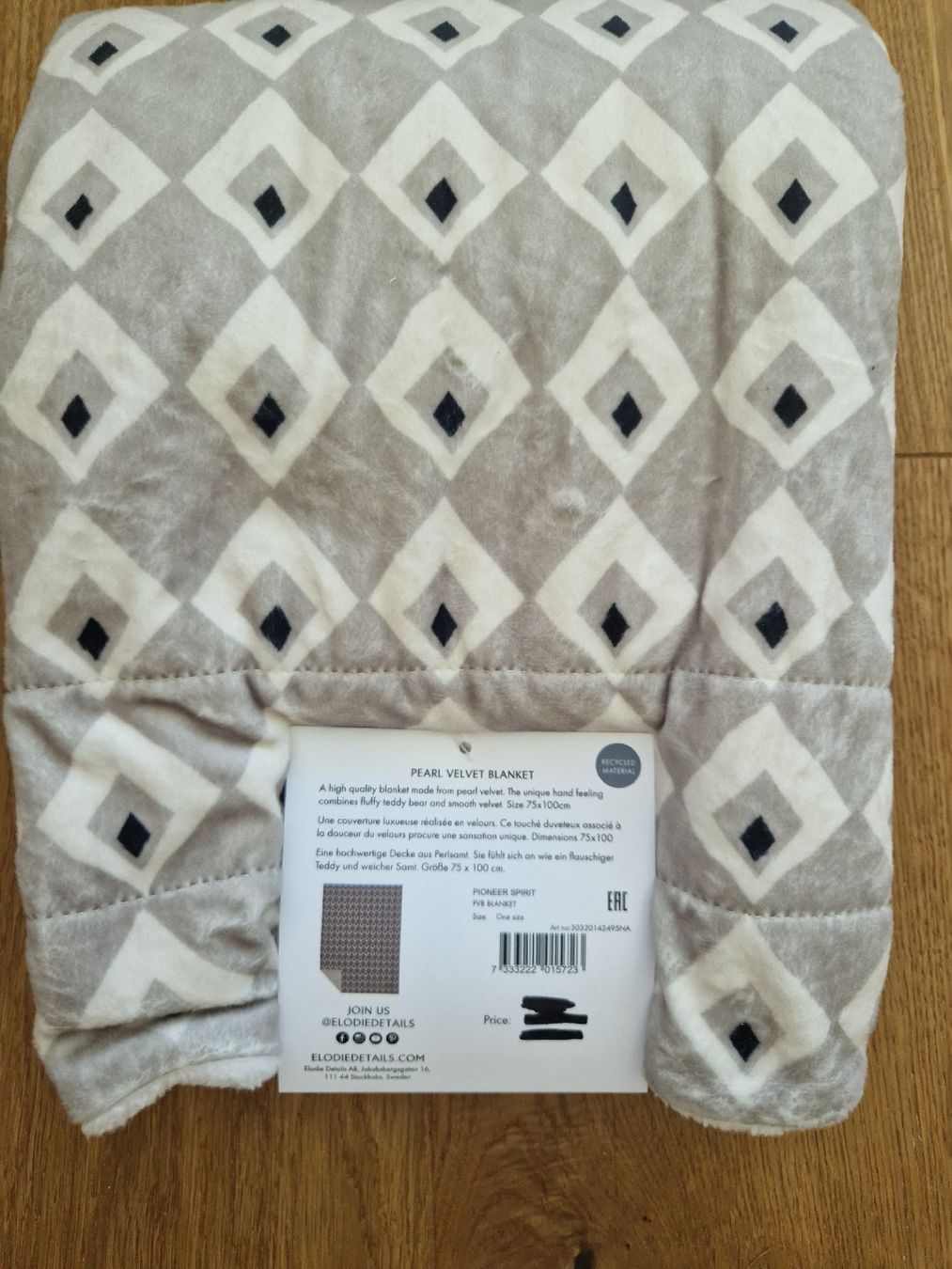 Coperte: Decke von Elodie – Nuovo e nell'imballaggio originale da Eschenbach SG venduto da SanFranciscoCalifornia 2