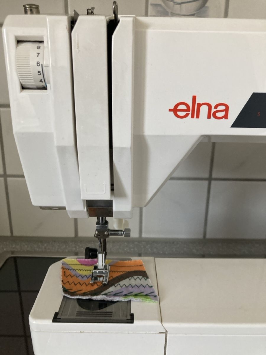 Elna Macchine da cucire: Nähmaschine Elna – Usato da Brugg AG venduto da Regenbogenfisch01 2
