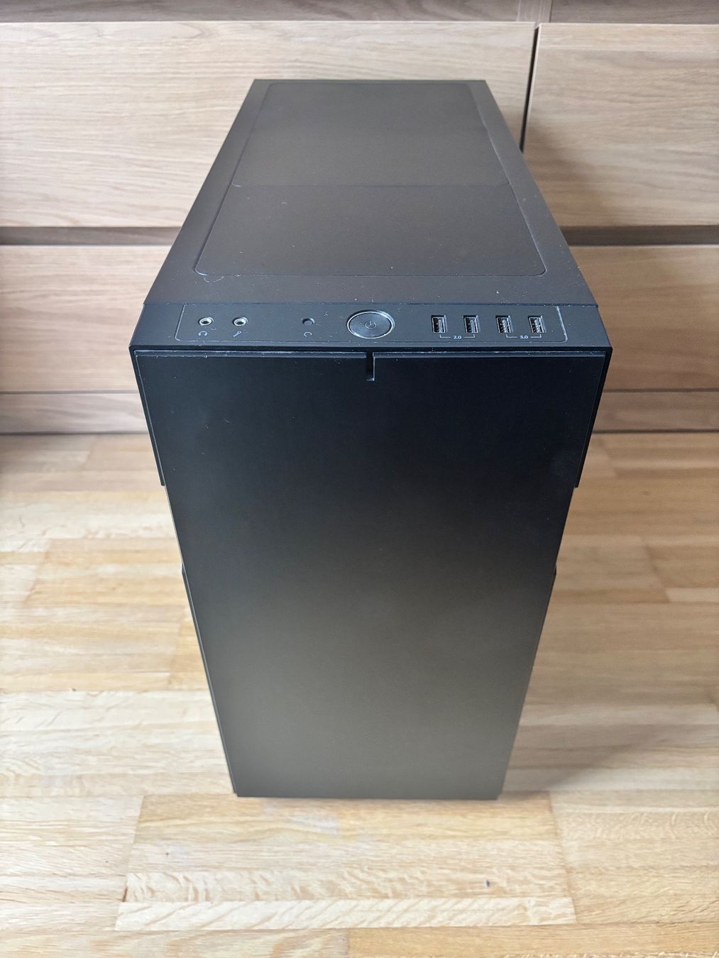 Fractal Boîtiers: Fractal Design Define R5 – D'occasion à Grosswangen par dalvsep