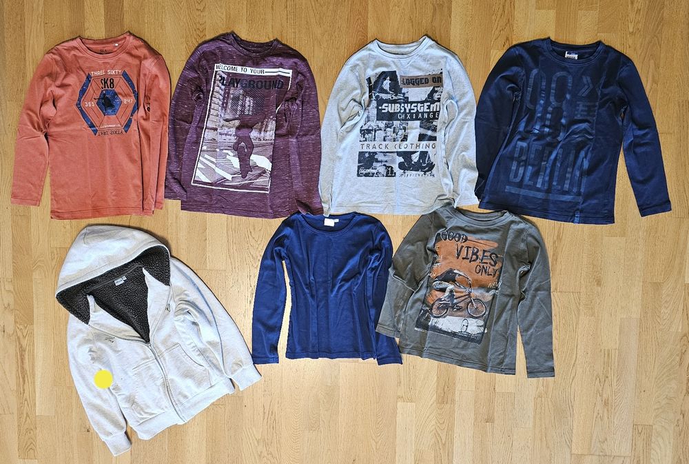 Ensembles coordonnés: 💙 XL Kleiderpaket 💙 Jungs Grösse 134-140 45 Stück – D'occasion à Seuzach par VickyJolina 5