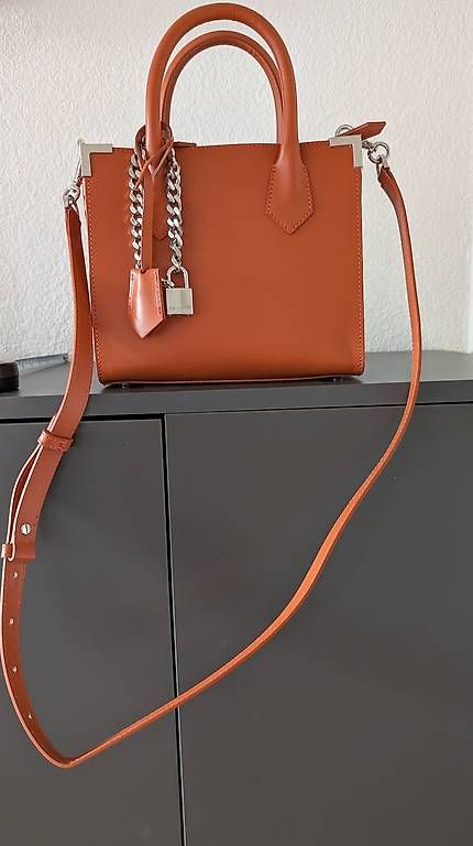 Borse da donna: The Kooples Handtasche – Nuovo (secondo la descrizione) da Würenlos venduto da jr_wrnls