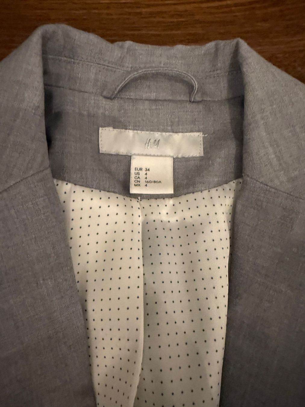 H&M Completi & Tailleur: Hosenanzug Damen – Usato da Zug venduto da snowwhite5 2