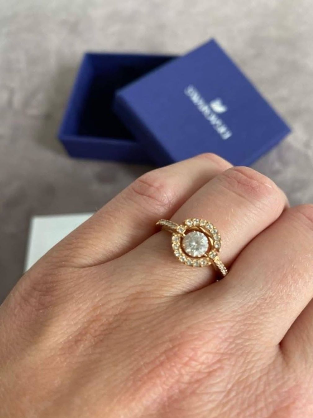 Swarovski Anelli: SWAROVSKI RING 50 – Nuovo (secondo la descrizione) da Kastanienbaum venduto da swi_8n56 1