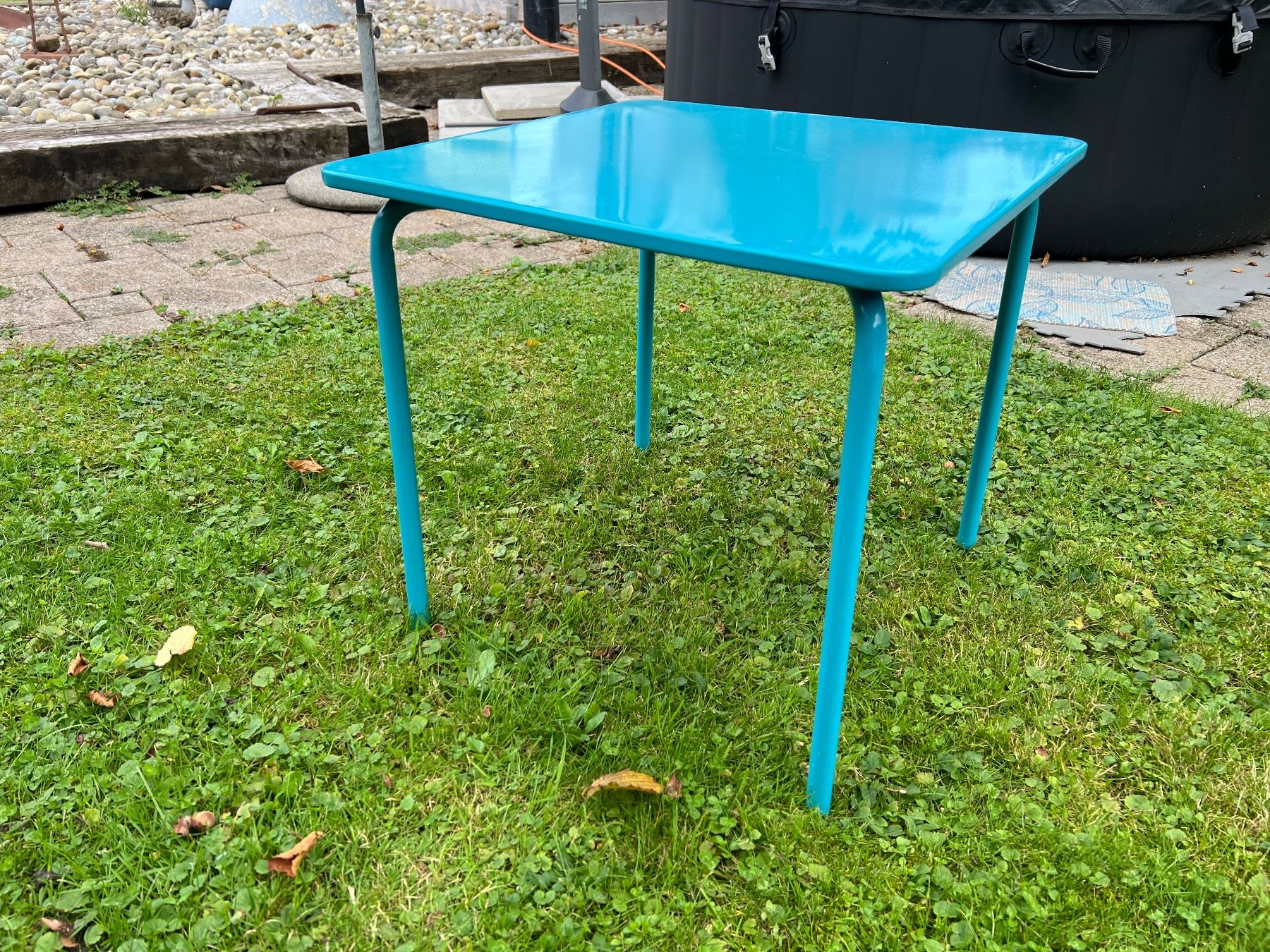 Set di tavolo e panche: Kinder Tisch/Stuhl Set – Usato da Winterthur venduto da Neuson 1