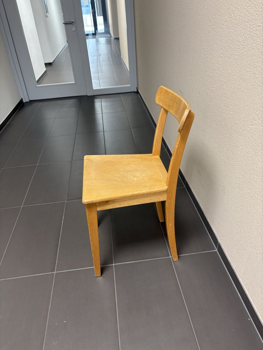 Sedie: Holzstuhl – Usato da Reichenburg venduto da jonesmann 2
