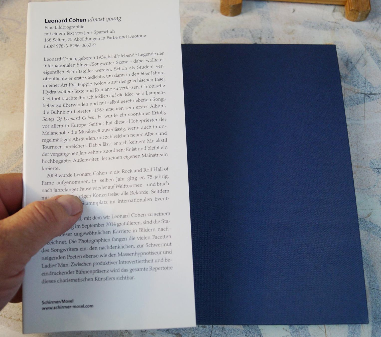 Bücher: Leonard Cohen – Almost Young. Bildbiographie. – Gebraucht aus Härkingen von sammelbecken 1