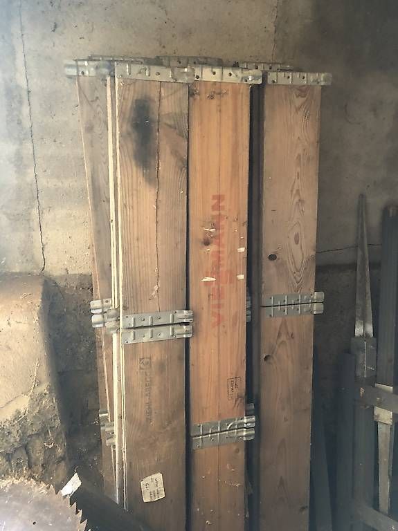 Tutti gli attrezzi: Cadre de palette pliable  – Usato da Grangettes-Romont venduto da Guillaumegrangettes