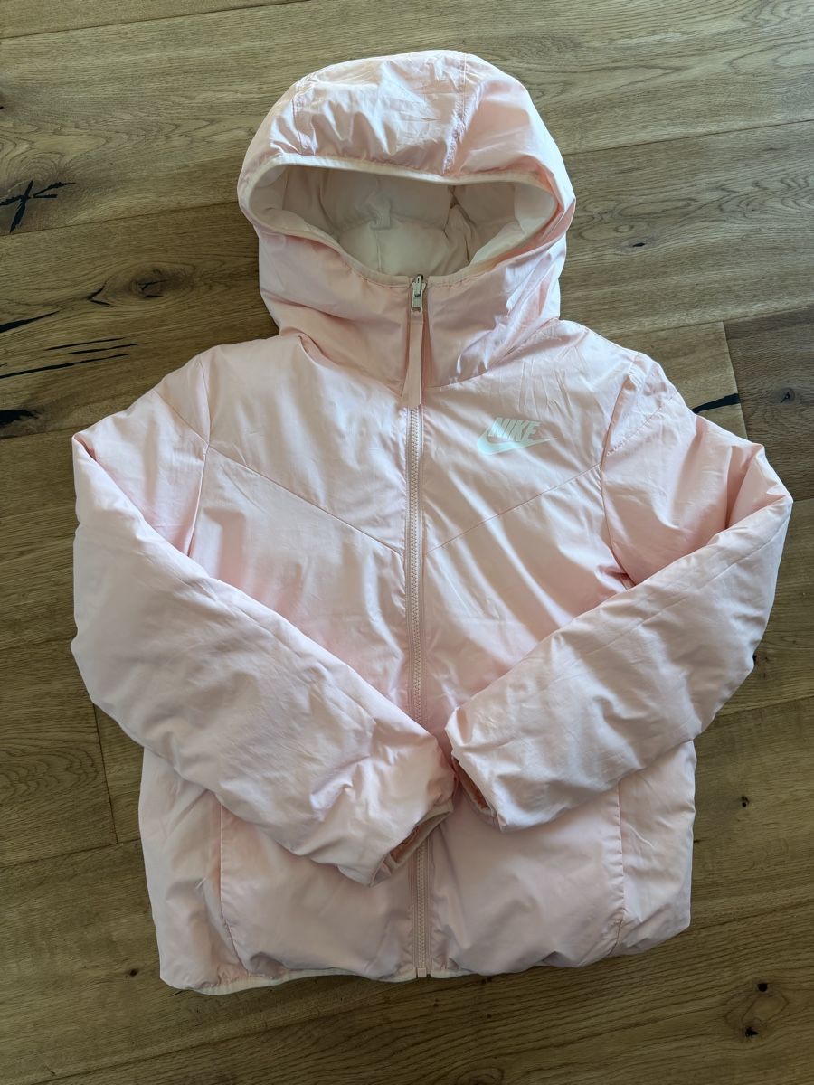 Nike Giacche: Nike Daunenjacke S Wendejacke – Usato da Mur (Vully) FR venduto da seaila 2