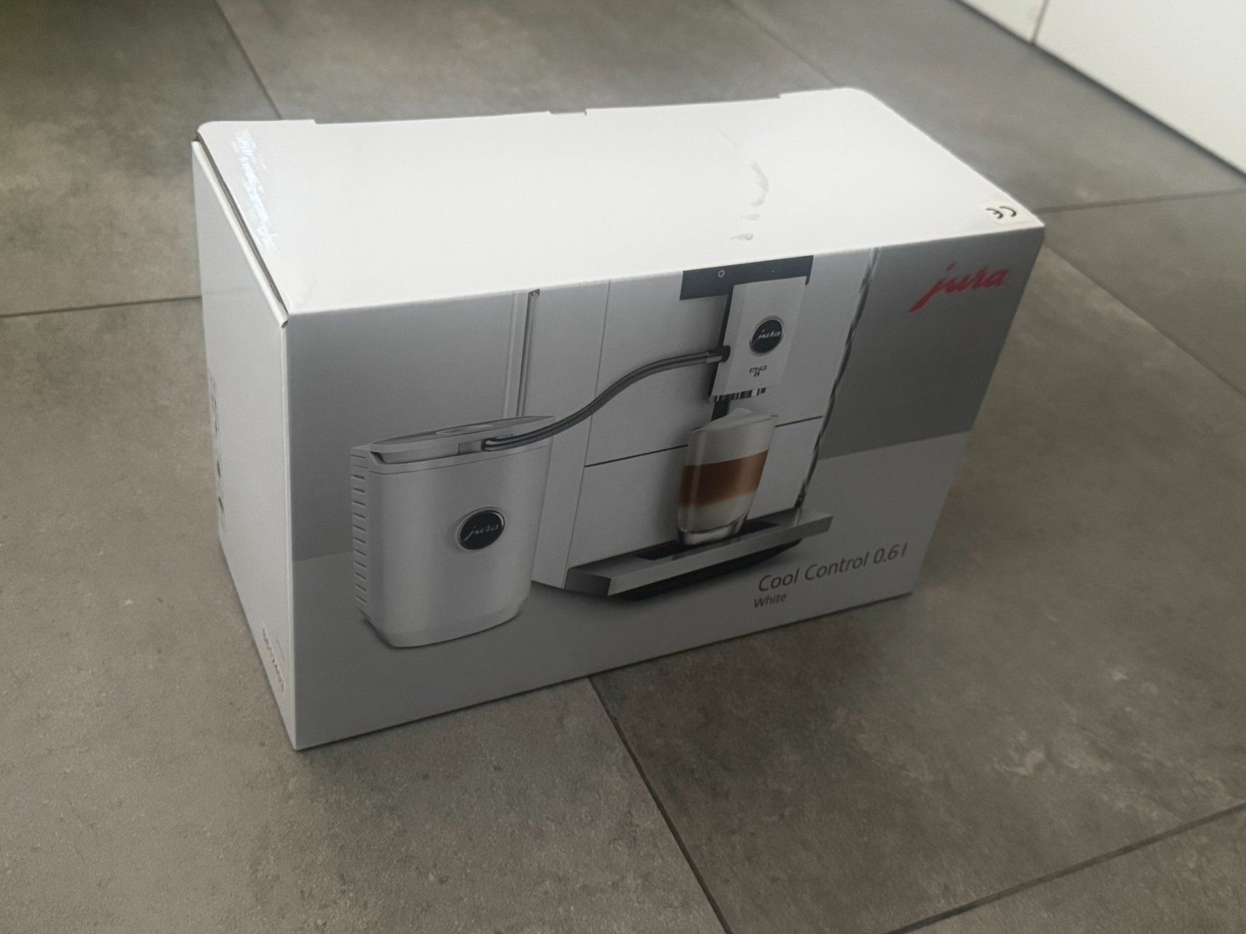 Jura Appareils de cuisine: Jura Cool Control - Originalverpackt – Neuf avec emballage d'origine à Kestenholz par Mbe2