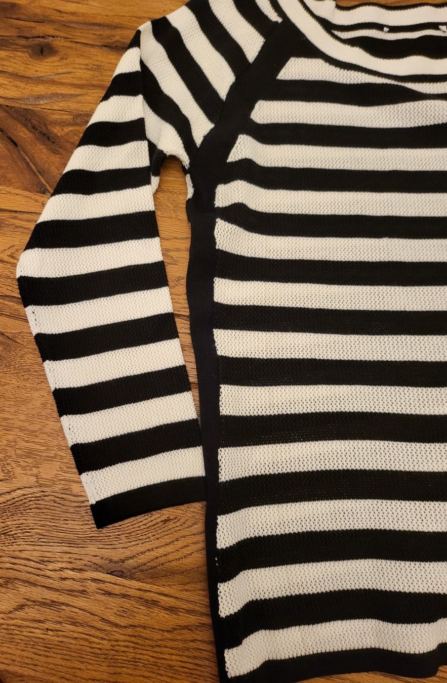 Maglioni & Felpe: Leichte schwarz-weisser Pulli mit Knopfdetails – Nuovo (secondo la descrizione) da Basel venduto da sci_67ms 5