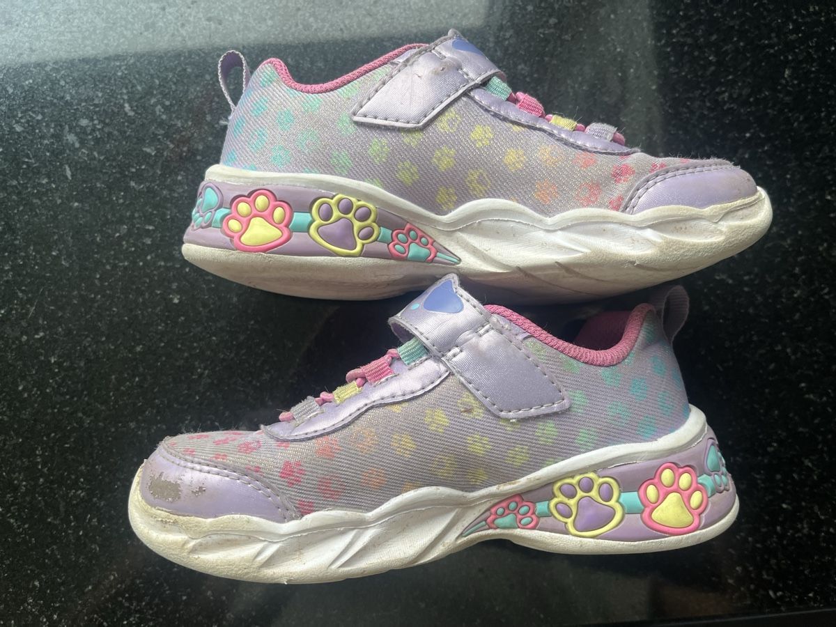 Skechers Scarpe per ragazze: Sketchers Sneaker low, light, 27 – Usato da Zürich venduto da Rusdi 2