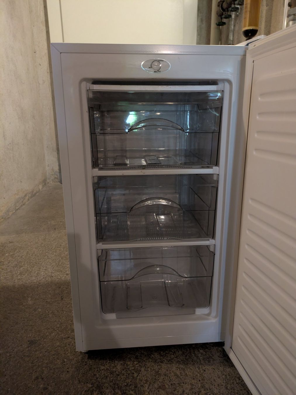 Kibernetik Gefrierschrank: Gefrierschrank 60 Liter – Gebraucht aus Luzern von LittleSur 3