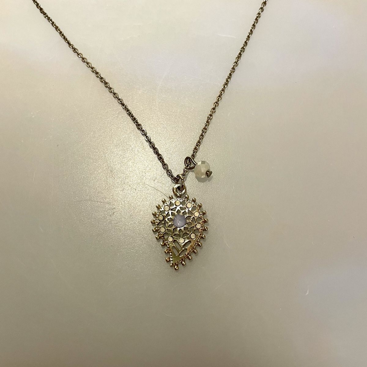 Ketten: Halskette, Kette, orientalisch mit Steinchen – Neu (gemäss Beschreibung) aus Bellach von Lapislazuli_blues