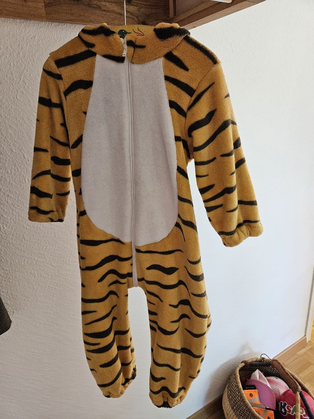 Costumi: Tigerkostüm 2 - 4 Jahre – Usato da Regensdorf venduto da c_est_la_vivie 1
