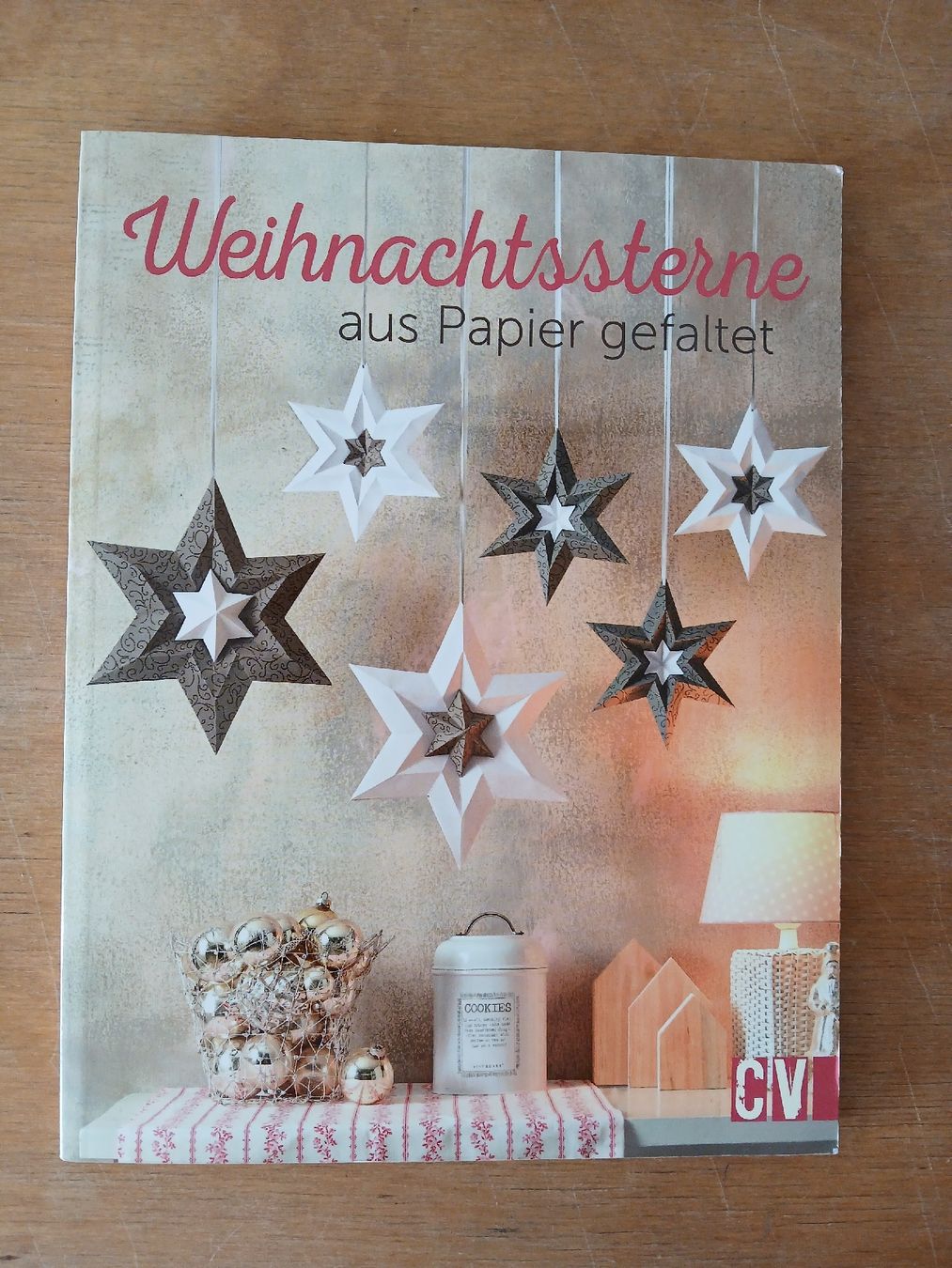 Livres: Bastelbuch – D'occasion à Ennetmoos par kch_2tpv