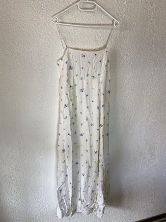 Maxikleid mit Blume von H&M