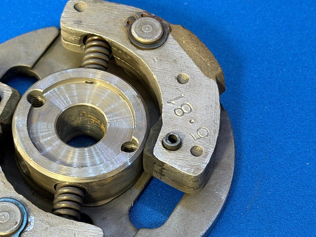 Parti ricambio per ciclomotori: Puch 2 Backen Kupplung original – Usato da Bolken venduto da si.x.las 1