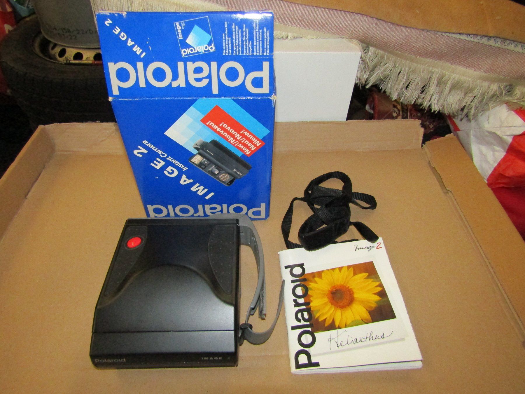 Polaroid Kamera: Polaroid Kamera Image 2 – Gebraucht aus Wädenswil von verebe 1