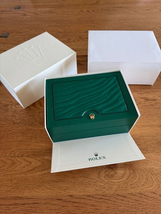 Rolex Orologi: Rolex Datejust 41 126334-0018 – Nuovo e nell'imballaggio originale da Zürich venduto da ber_q7wl 1
