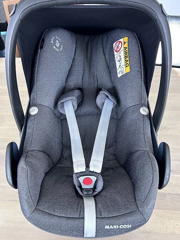 Maxi-Cosi Auto-Kindersitze: Maxi-Cosi Babyschale Pebble Pro i-Size mit Isofix Basis – Gebraucht aus Bonstetten von tan_x2hz 4