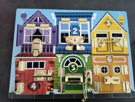 Melissa und Doug Riegel Puzzle Lock Spielzeug Holzlernspiel