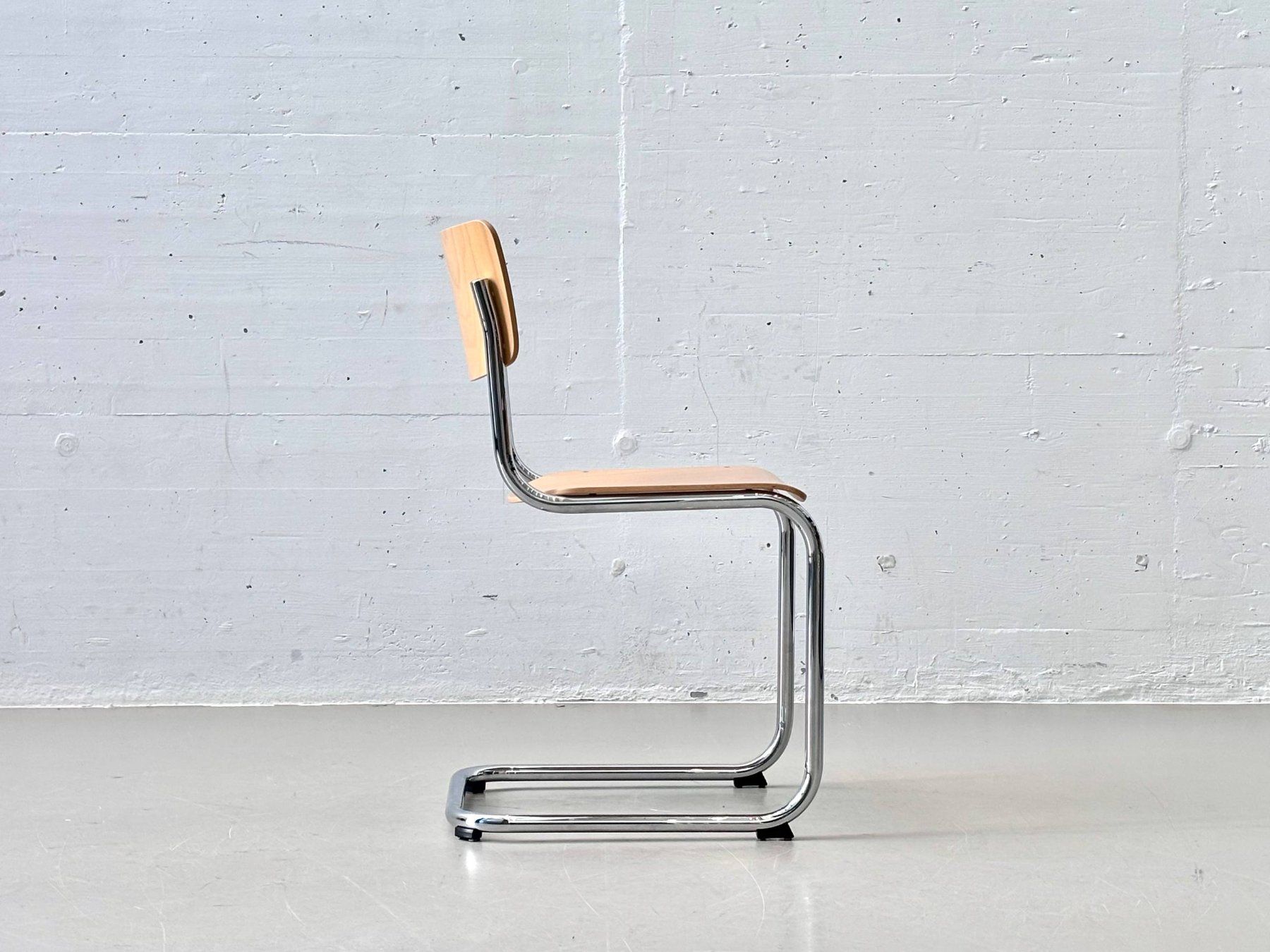 Thonet Sedie: Thonet S43 Freischwinger von Mart Stam – Usato da Zürich venduto da LeMoege 3