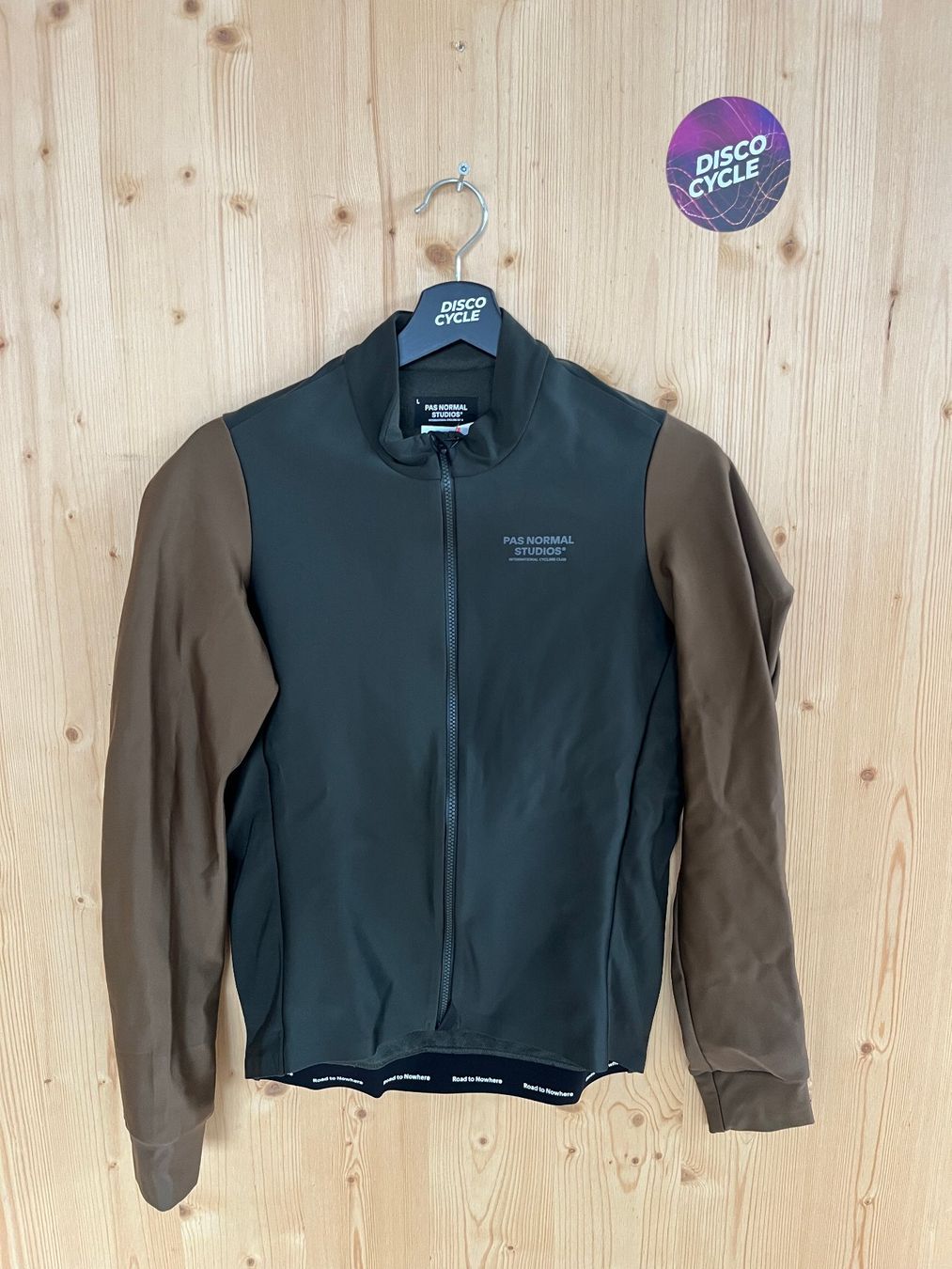 Pas Normal Studios Leibchen & Hosen: % Pas Normal Studios Men's Mechanism Thermal Long - L – Neu und originalverpackt aus Bern von Disco_Cycle