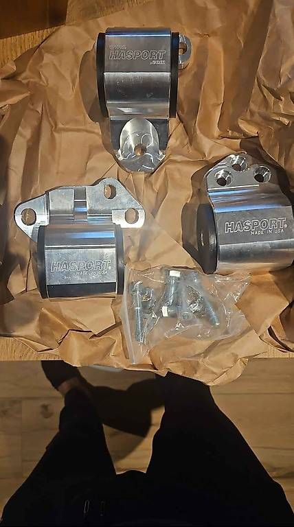 Tutti pezzi di ricambio auto: Support moteur Hasport 88a integra / civic / delsol – Usato da Crissier venduto da Vas_m9nq