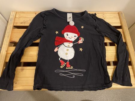 Winterliches Langarmshirt mit Schneemann, Grösse 134