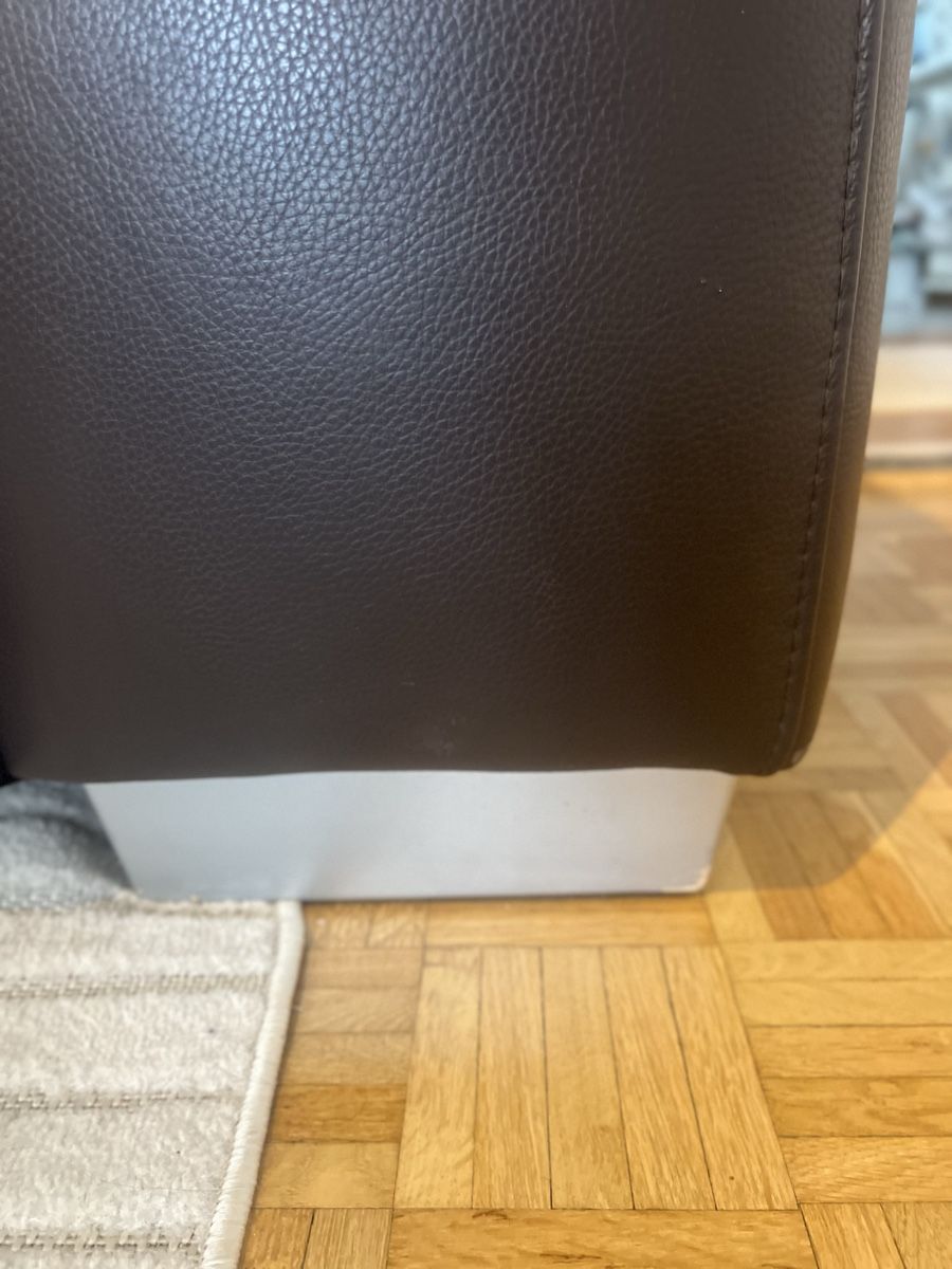 Divani: Echtleder Sofa braun 2-Sitzer - guter Zustand – Usato da Rüti ZH venduto da Alerxnd8 3
