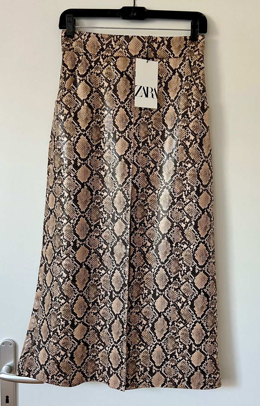 Zara Röcke: NEU: Zara Rock Gr. XS – Neu und originalverpackt aus Lachen von mar_ox