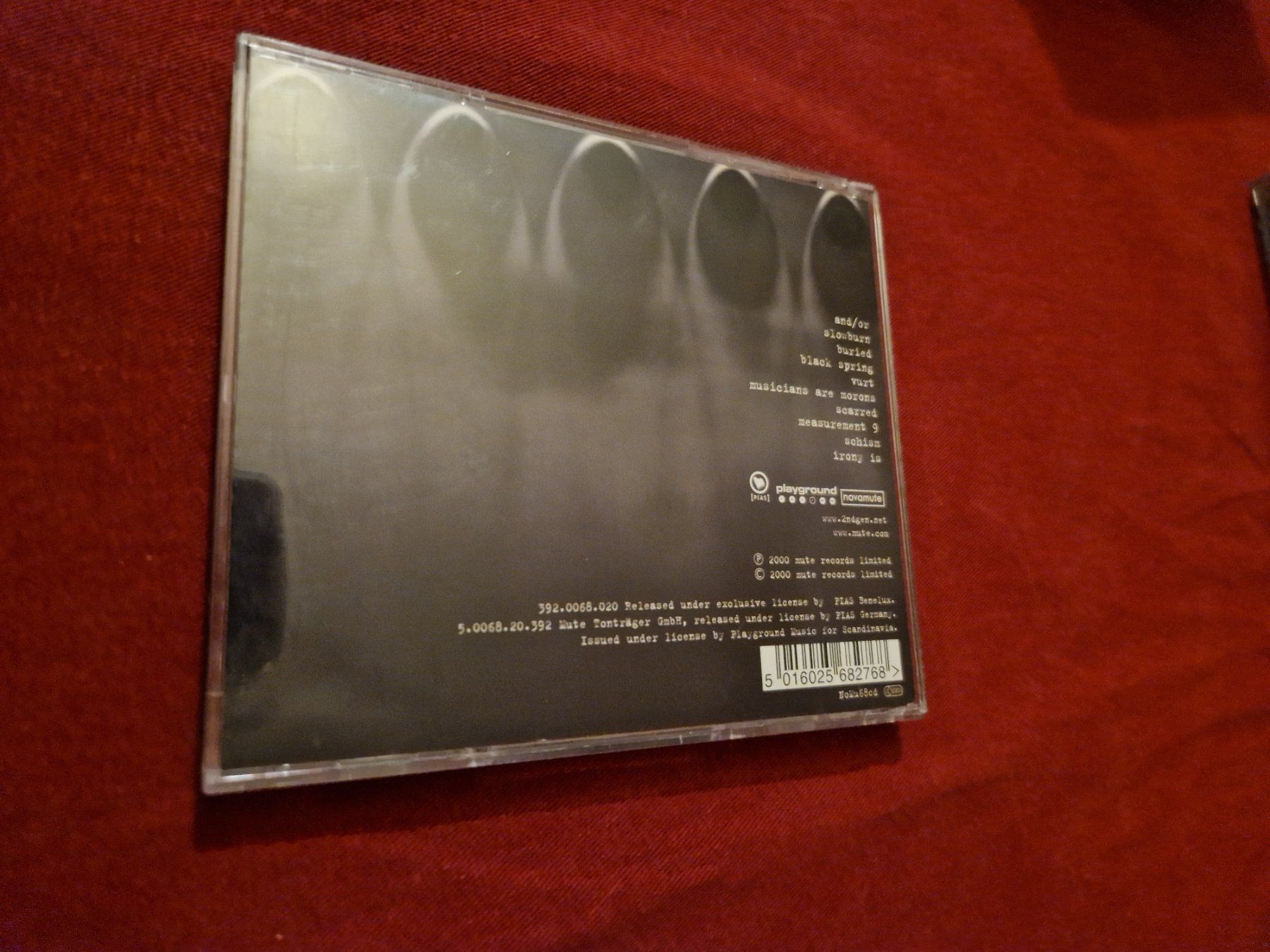 CD: 2nd Gen - Irony Is – Usato da Wattenwil venduto da Mage66 1