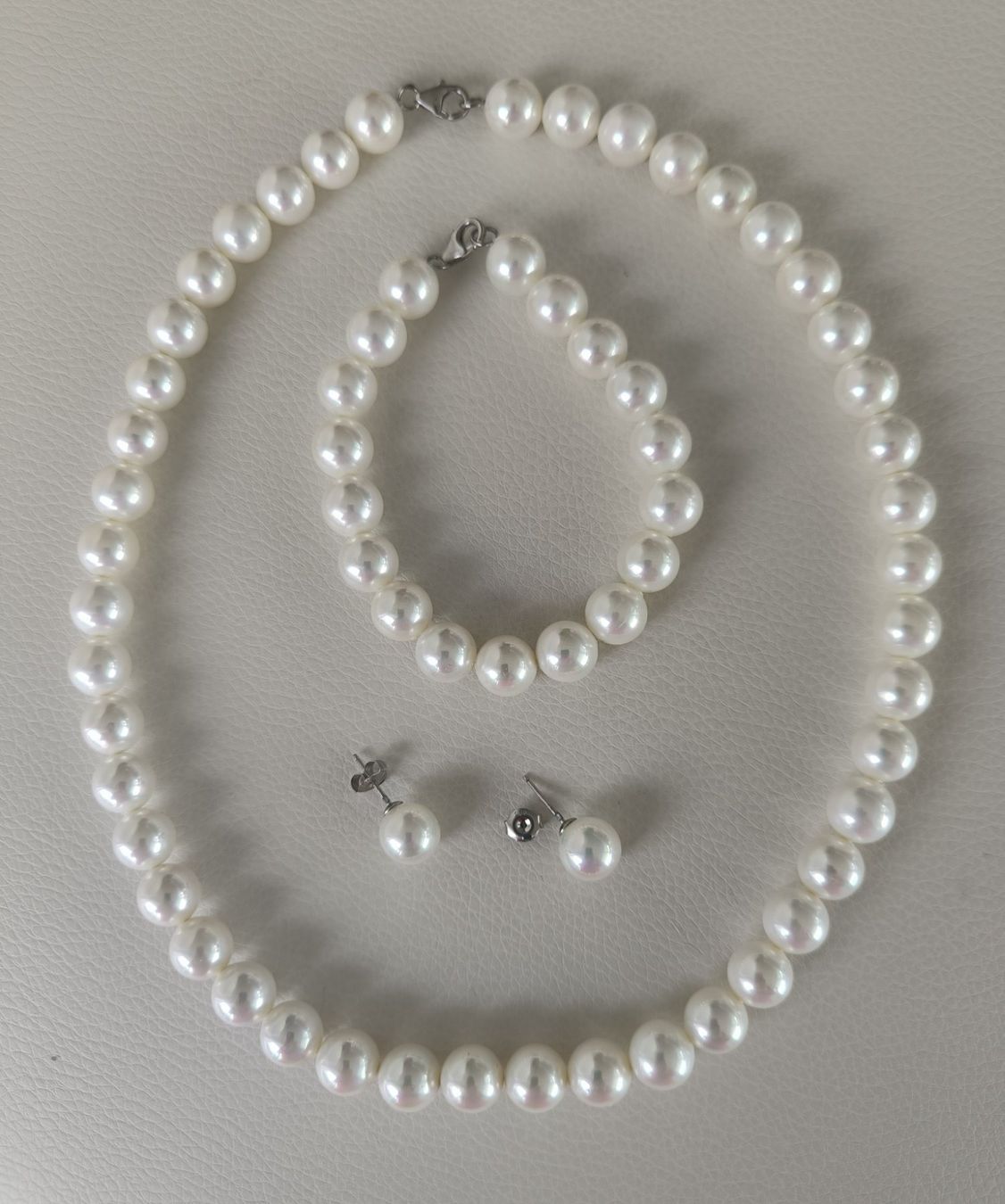 Perle (finte): Muschelkernperlen Set – 10 mm – Nuovo (secondo la descrizione) da Miège venduto da gitarro68