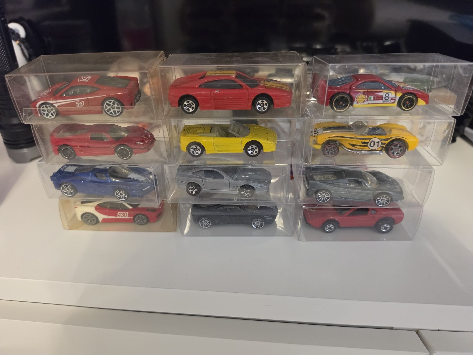 Hot Wheels Voitures modèles: hot wheels ferrari  – D'occasion à Rupperswil par Borislav22 3