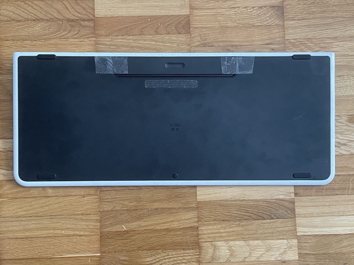 Logitech Tastaturen: Titel: Logitech K780 Multi-Device Wireless Keyboard – Gebraucht aus Wädenswil von dai_2bcv 3