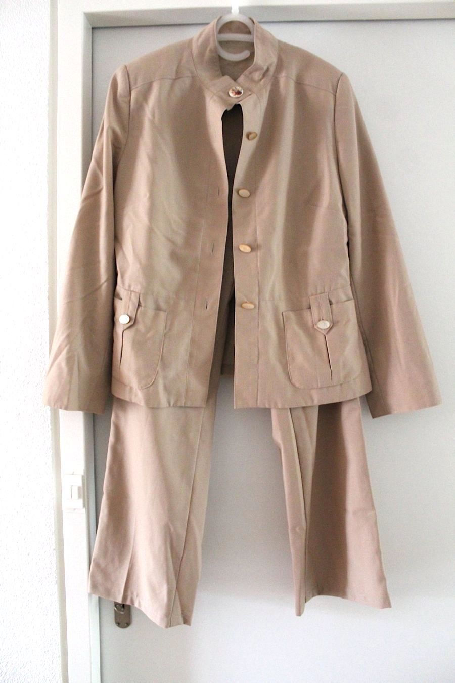 Completi & Tailleur: 2 Teiler , Dame. ev. S / M. Vermutlich Schneider Arbeiten – Usato da Locarno venduto da madame-tus-sauds 4