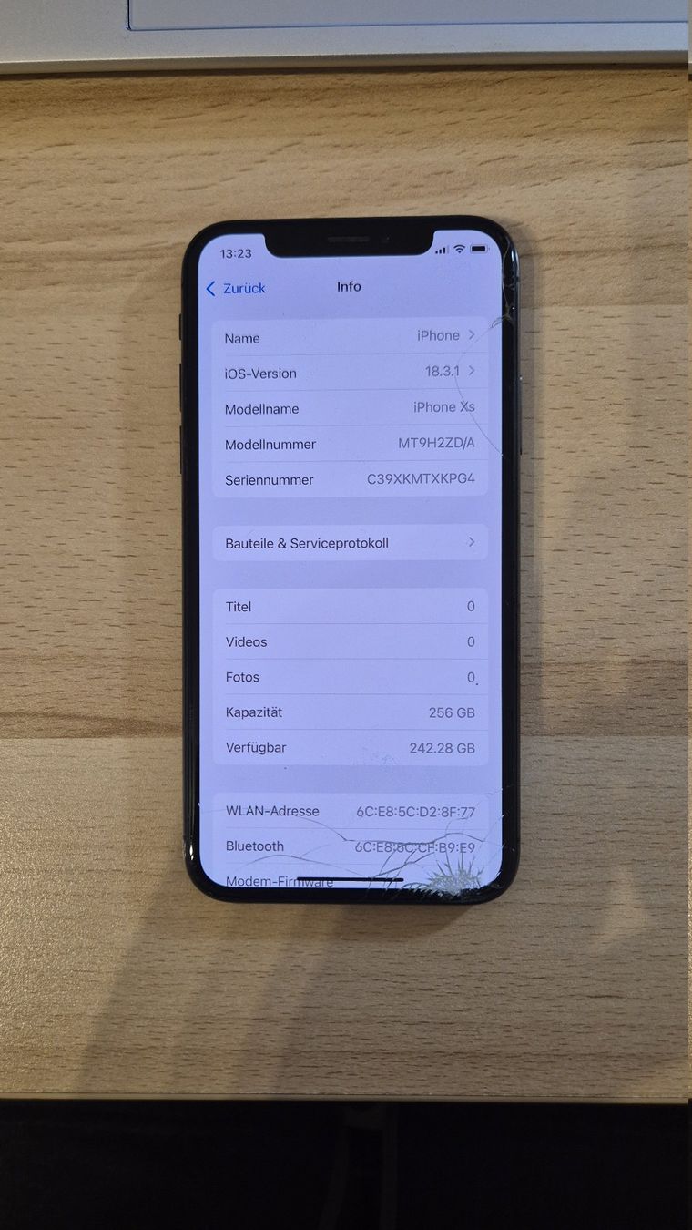 Apple Handys / Smartphones: iPhone Xs 256GB Black 3020 – Defekt aus Münchenbuchsee von MV_Solutions 1
