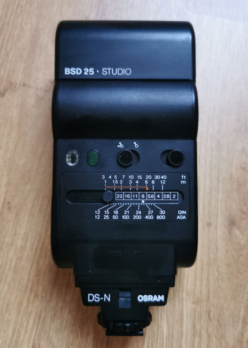 Blitze: OSRAM BSD 25-Studio dedicated Aufsteckblitzgerät – Gebraucht aus Birsfelden von dsc_f8gx 1