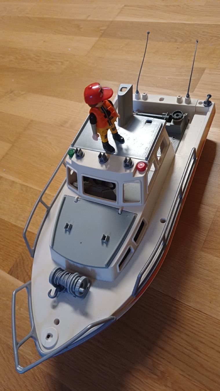 Playmobil Spielzeuge: playmobil Schiff Motorboot Feuerwehr – Gebraucht aus Degersheim von Alphi 1